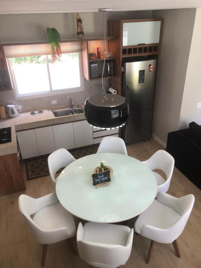 Casa Luxo Com Piscina A 500 Metros Da Praia Florianópolis Exterior foto